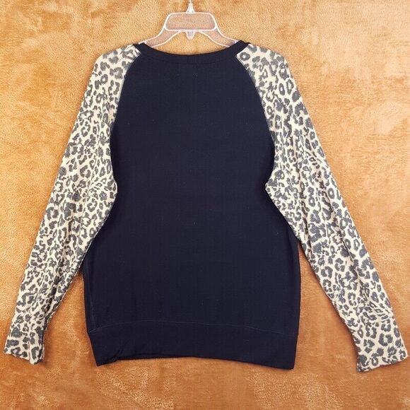 LNA Womens Sweater Large Black Pullover Crew Leopard Raglan Soft Knit REVOLVE - Picture 5 of 8